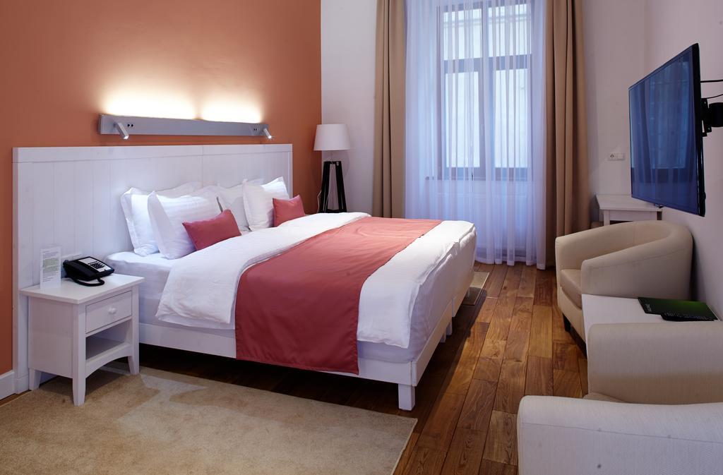 Rudolfo Hotel Lviv Luaran gambar