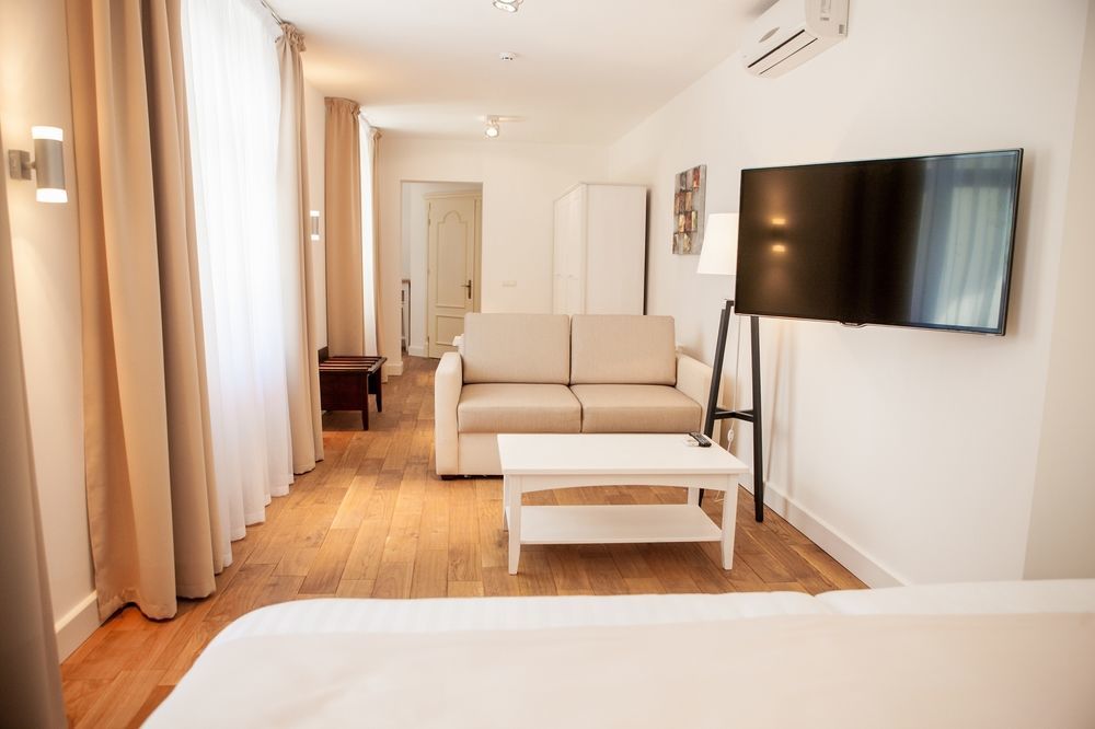Rudolfo Hotel Lviv Luaran gambar