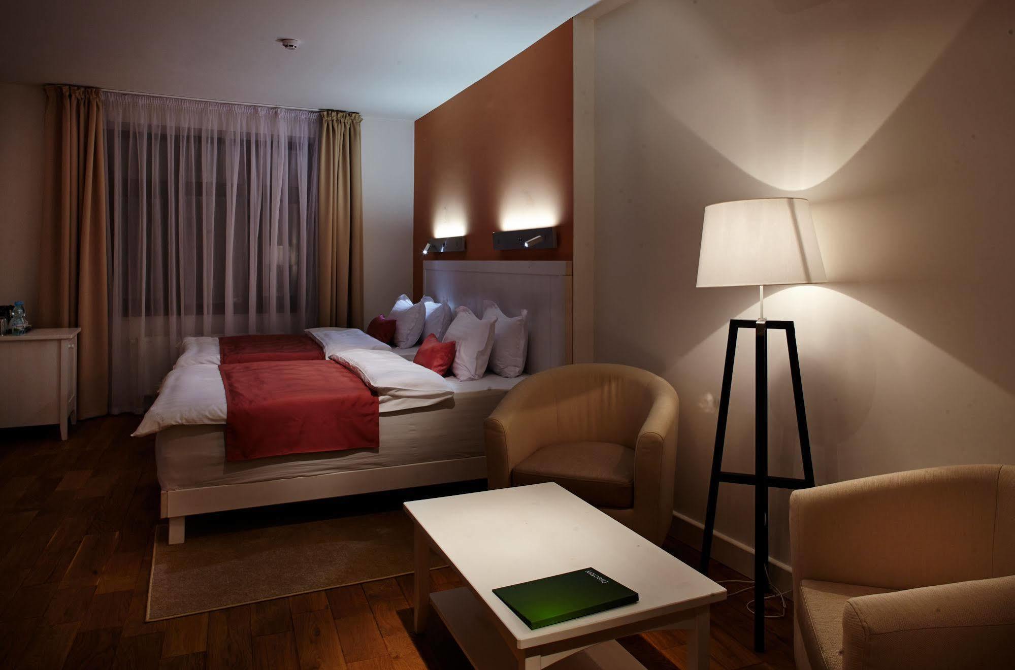 Rudolfo Hotel Lviv Luaran gambar