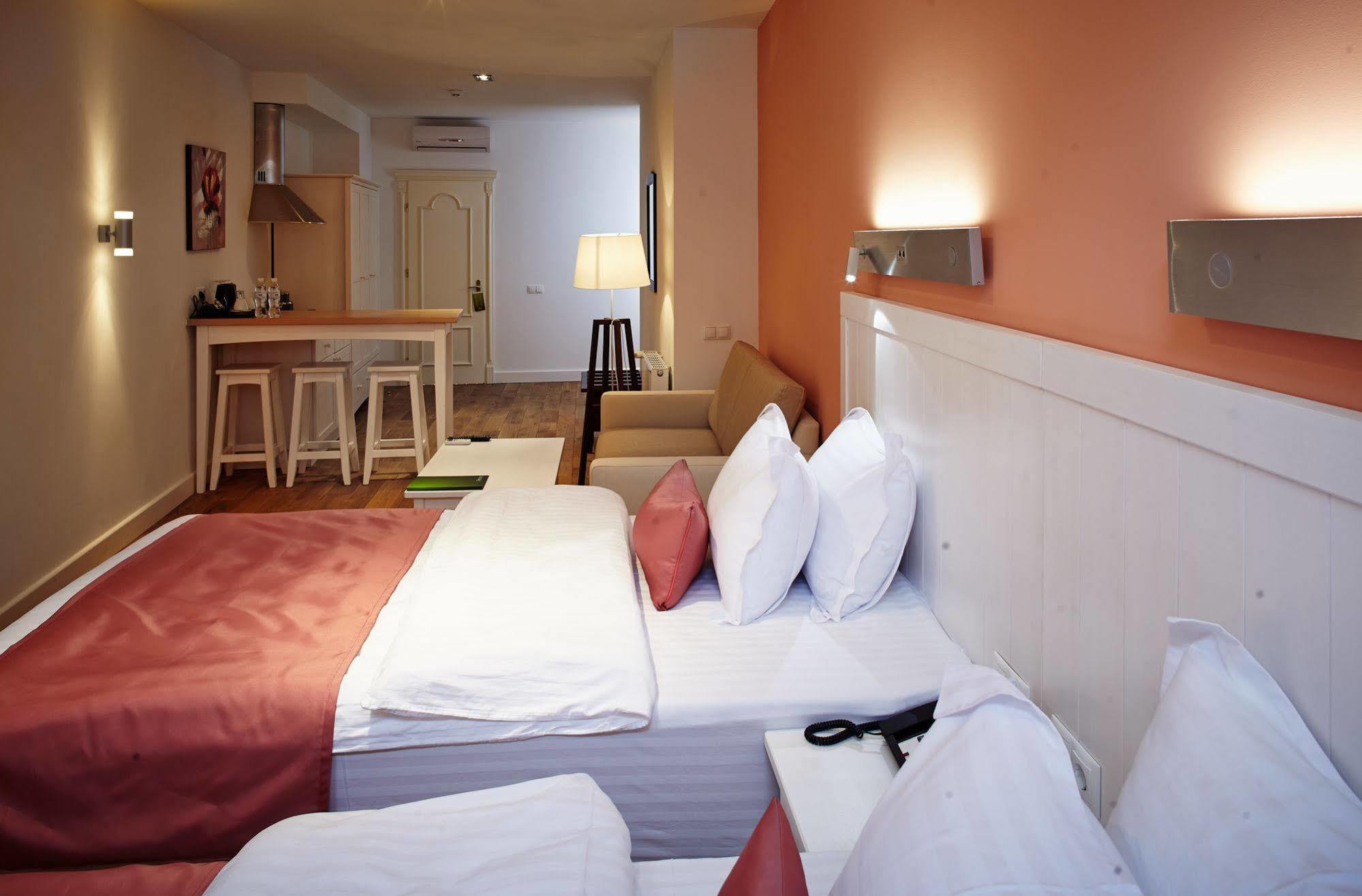 Rudolfo Hotel Lviv Luaran gambar
